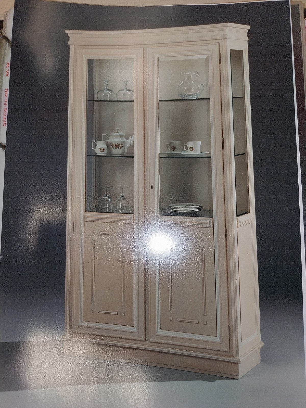 Strakke vitrine & opbergkasten met geslepen glas en spots, Ophalen, 200 cm of meer, 25 tot 50 cm, Glas
