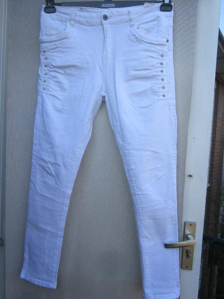 Broek/zomerbroek LEXXURY mt 40  ruim.   wit, Kleding | Dames, Maat 38/40 (M), Verzenden, Wit, LEXXURY
