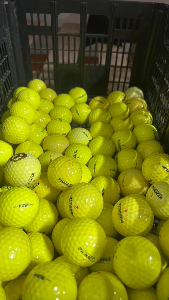 50 Stuks Gele Pinnacle Rush Golfballen, Ophalen of Verzenden, Zo goed als nieuw, Bal(len)