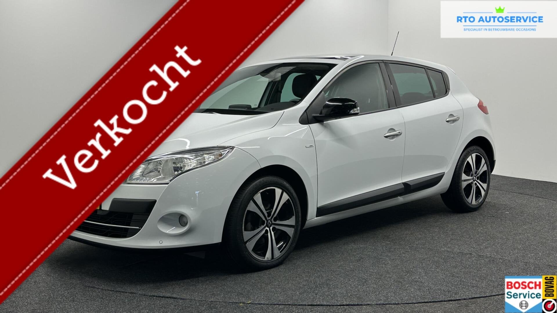 Renault Megane 1.4 TCe Bose PANO NAVI CRUISE LM TREKHAAK., Voorwielaandrijving, Euro 5, Gebruikt, Zwart