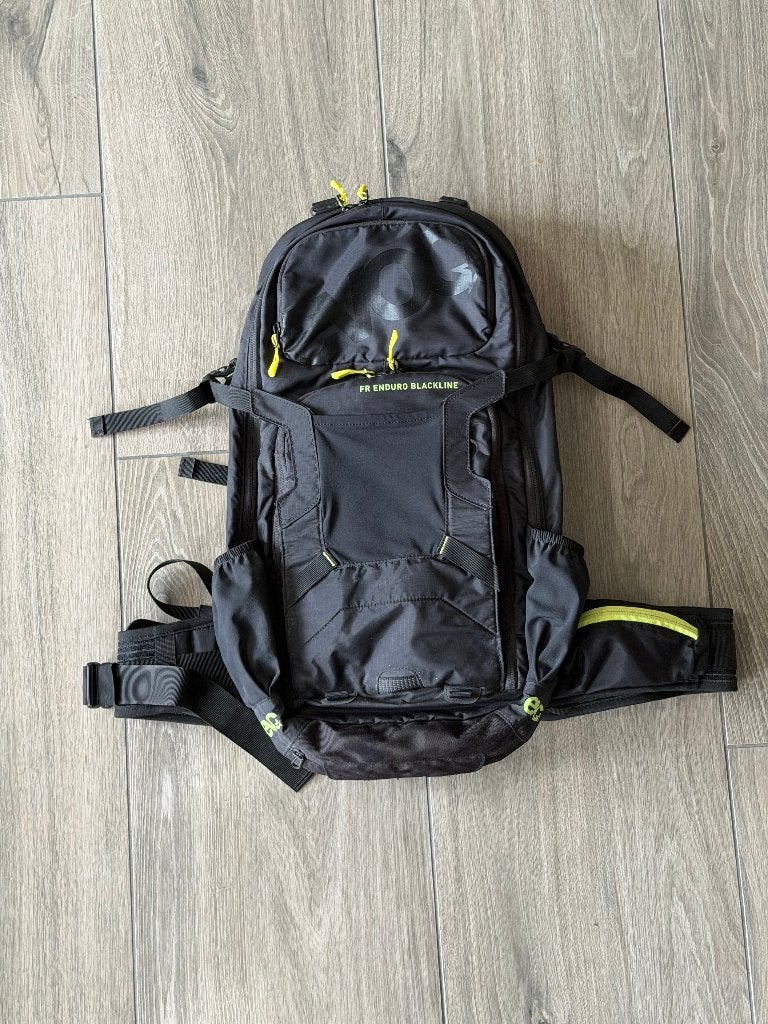EVOC FR ENDURO BLACKLINE 16L inc. waterzak, Ophalen of Verzenden, Zo goed als nieuw, Evoc
