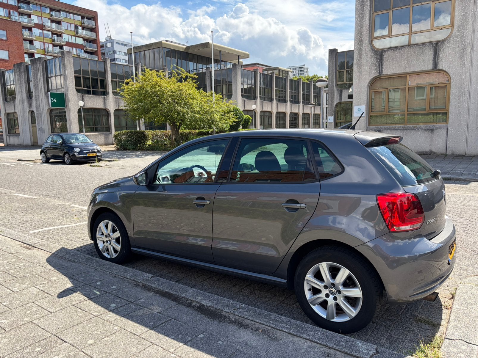 Foto 15 van Volkswagen Polo 1.2 TSI Highline