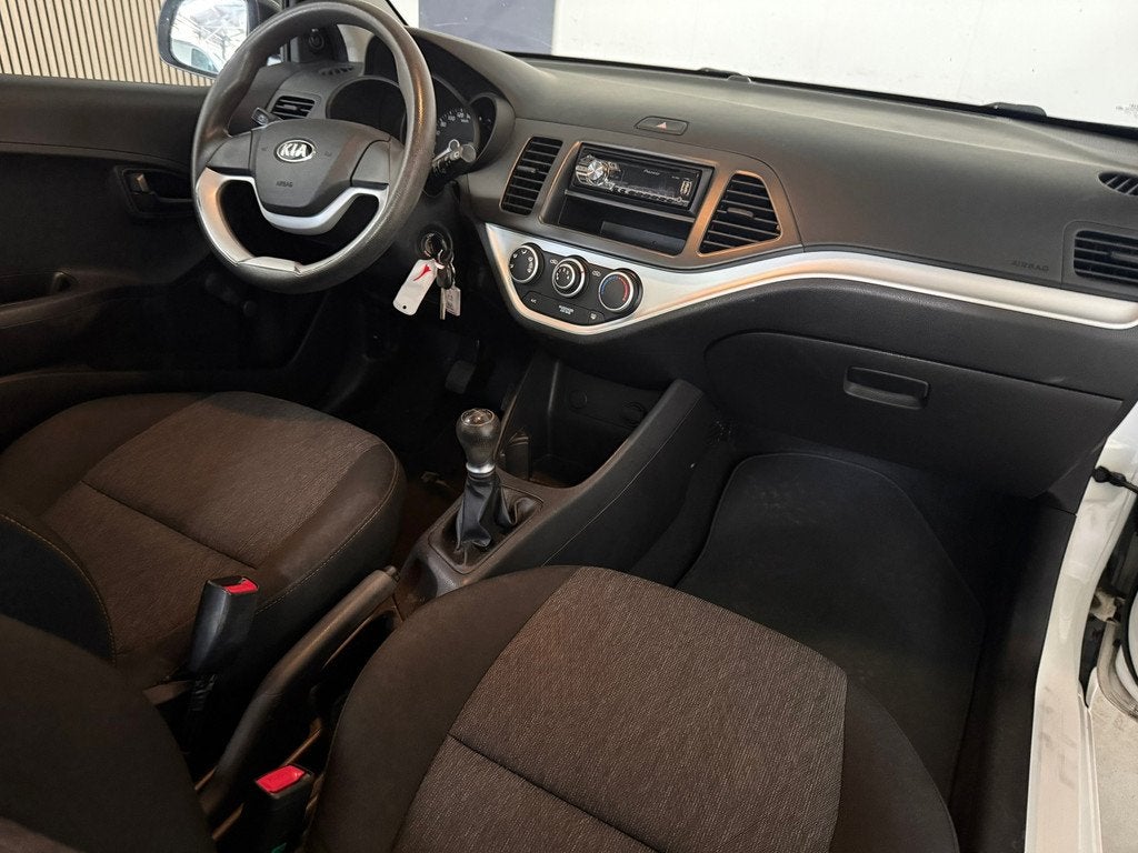 Kia Picanto 1.0 CVVT Airco, Trekhaak, Voorwielaandrijving, Euro 5, Gebruikt, 400 kg