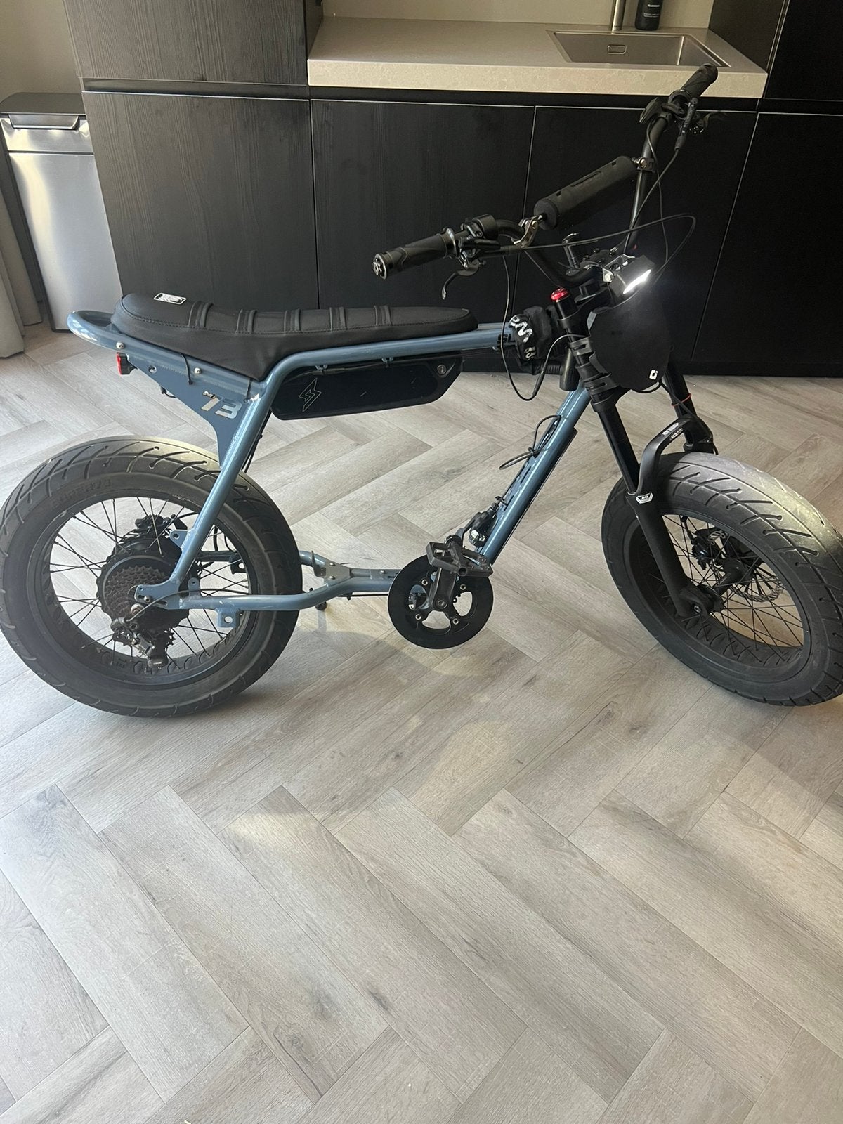Super 73 zx met mods!, Fietsen en Brommers, Elektrische fietsen, 59 cm of meer, Ophalen, Zo goed als nieuw, Overige merken