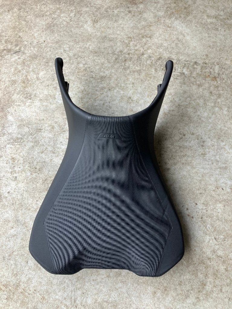 Originele zadels KTM 1290 Super Duke GT 2023, Ophalen of Verzenden, Nieuw