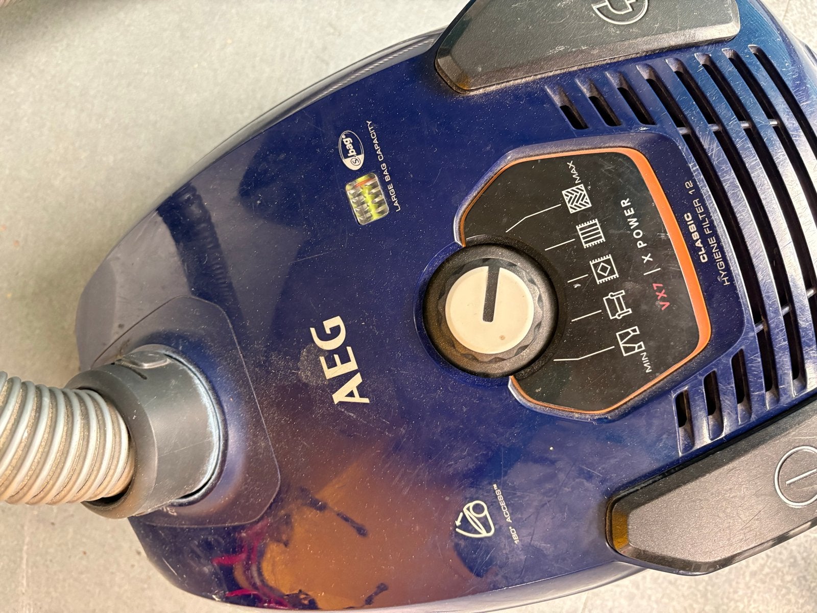 AEG VX7-2-CR-A Classic Sledestofzuiger - Gebruikt, Gebruikt, Sledestofzuiger, Regelbare zuigkracht, Ophalen