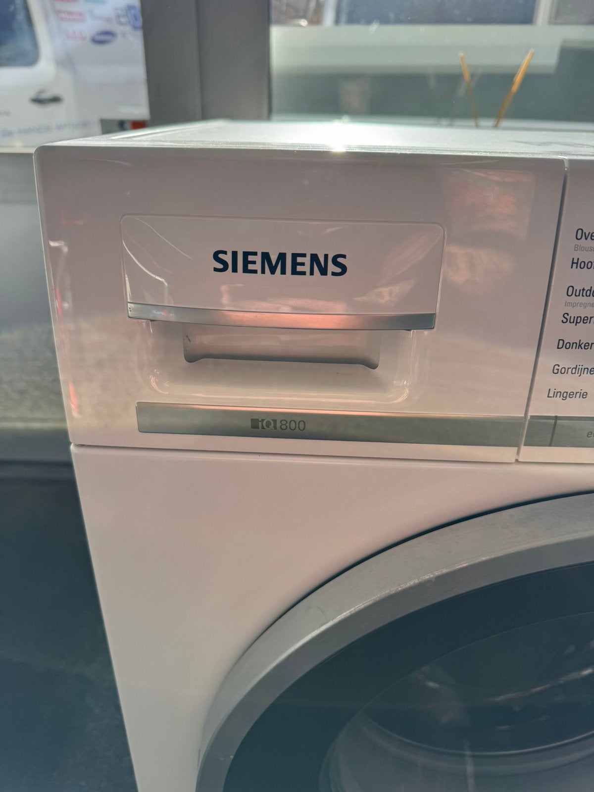 SIEMENS 1600 SERIE IQ-800 9 KG met 2 jaar garantie, 1200 tot 1600 toeren, N, Minder dan 85 cm, N