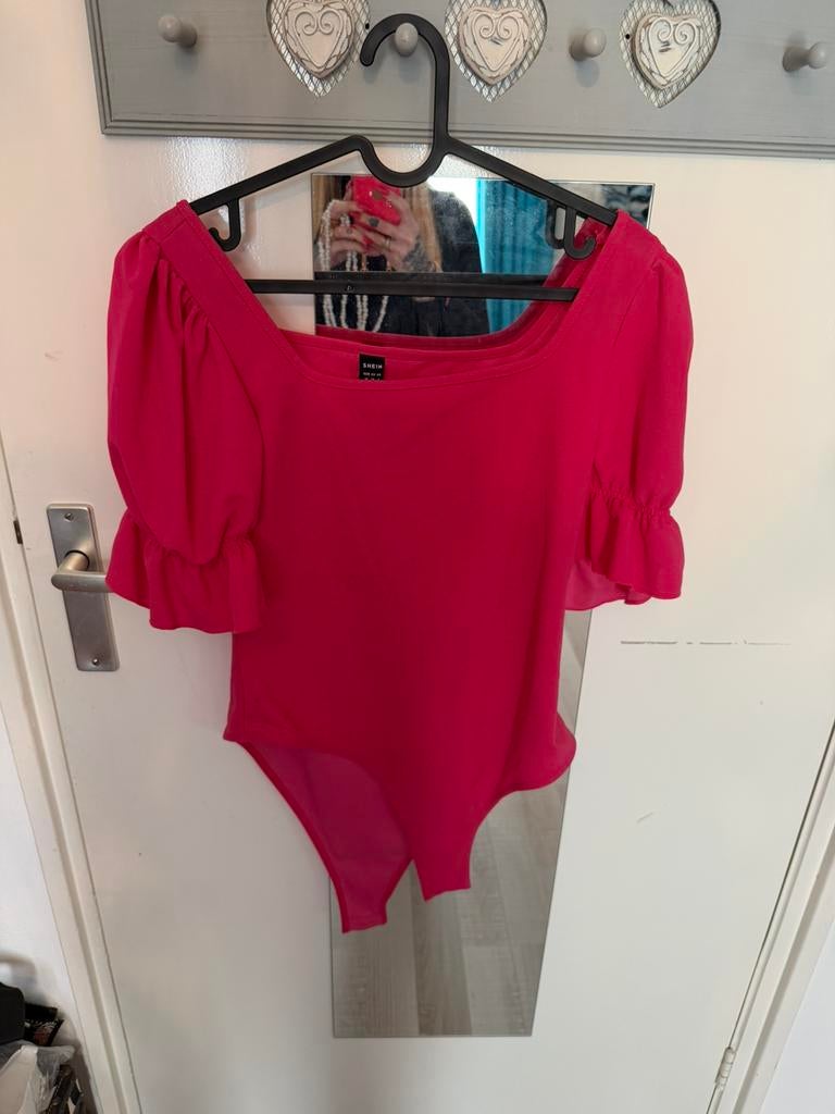 Body maat M, Kleding | Dames, Ophalen of Verzenden, Zo goed als nieuw, Zwart, Zonder mouw