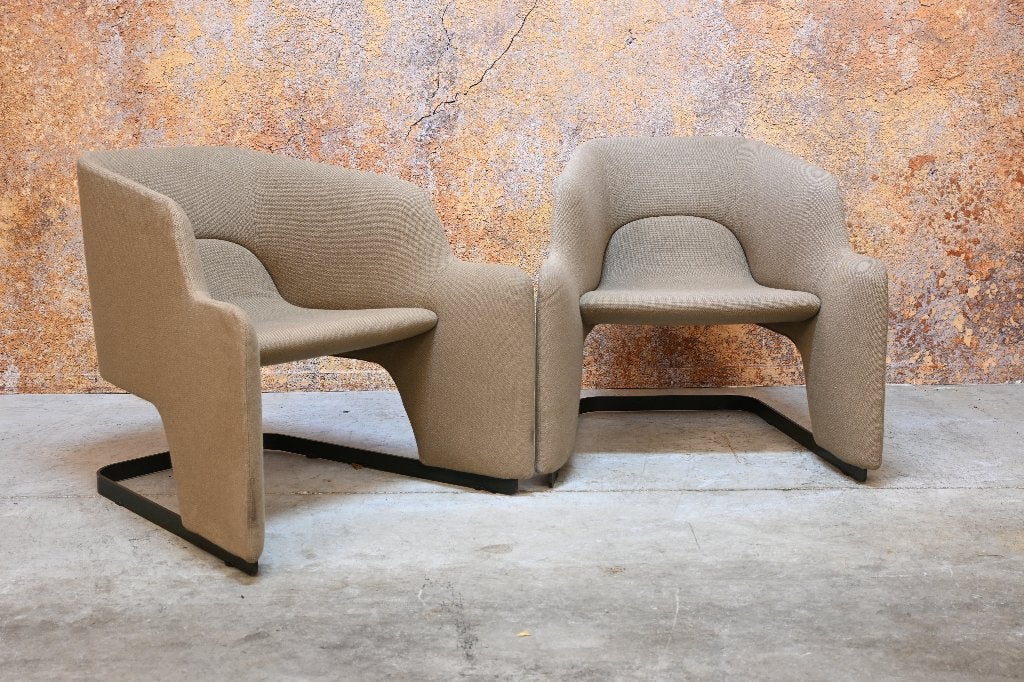 ZGANieuw unieke beige stoffen Moroso Skate fauteuils, Moroso, 75 tot 100 cm, Ophalen of Verzenden, Zo goed als nieuw