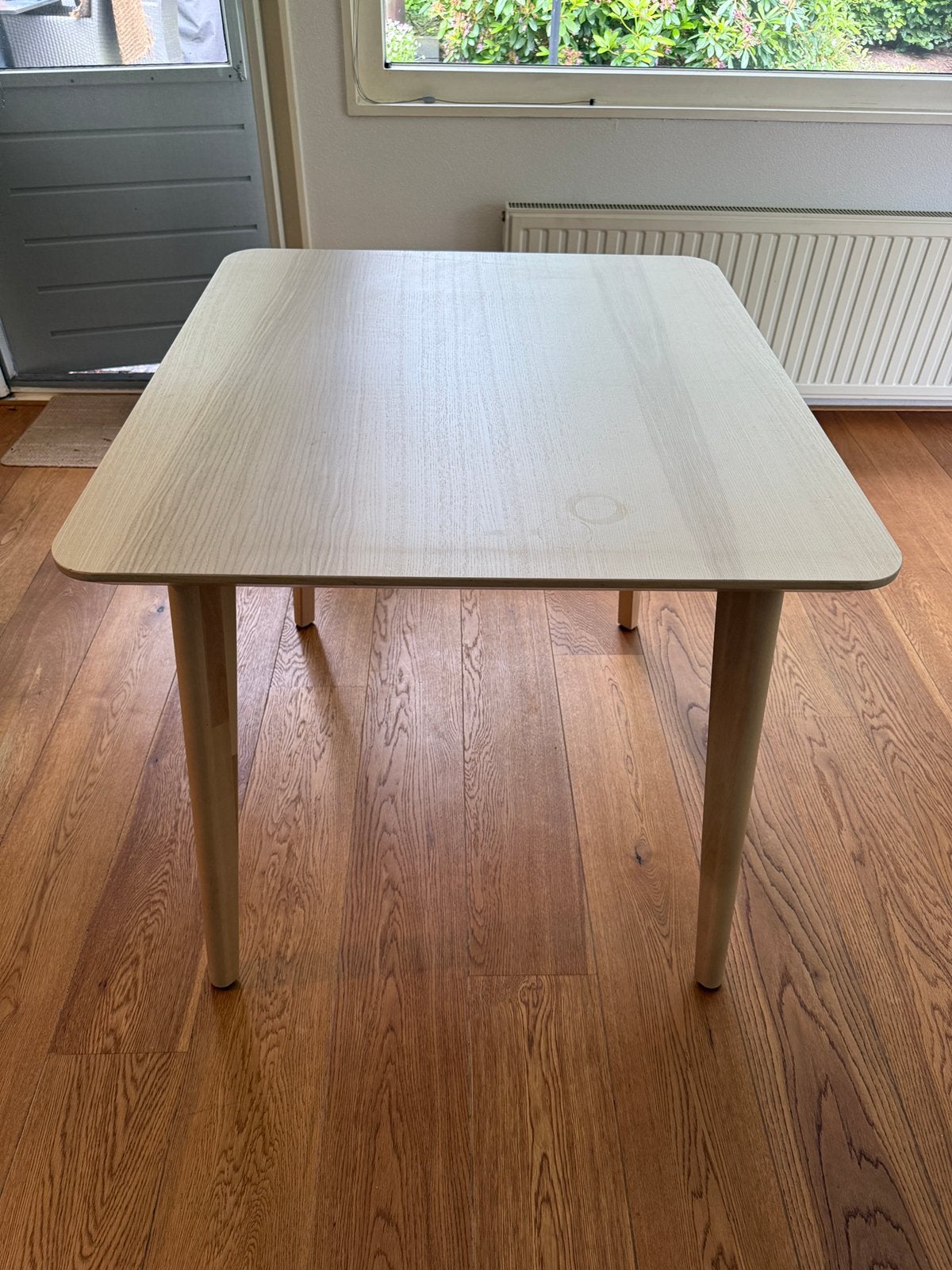 Set van Lisabo eettafel met 2 Karlpetter stoelen (IKEA)., Ophalen, 50 tot 100 cm, 50 tot 100 cm, Zo goed als nieuw