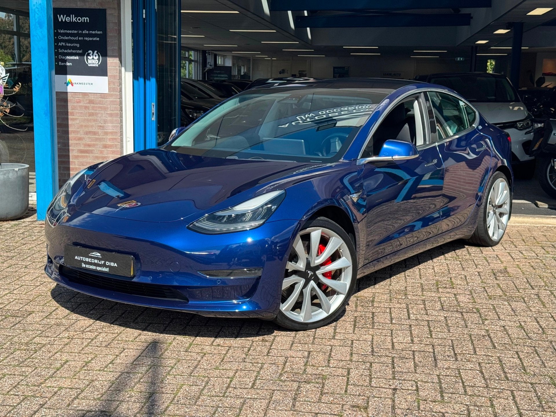 Tesla Model 3 Performance AWD 75 kWh 2019 AUT NAVI BTW NAP!, Automaat, Dealer onderhouden, 462 pk, Blauw