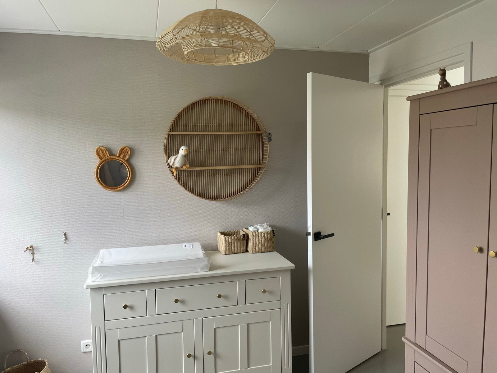 Grote Vintage commode, Ophalen, 50 tot 70 cm, 90 tot 105 cm, 100 cm of meer
