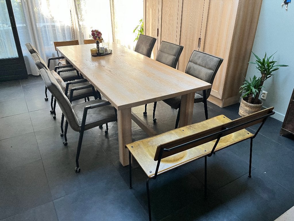 Massief Eiken Eettafel 250x100 cm (8-10 personen), Huis en Inrichting, Ophalen, Gebruikt, 100 tot 150 cm, Eikenhout