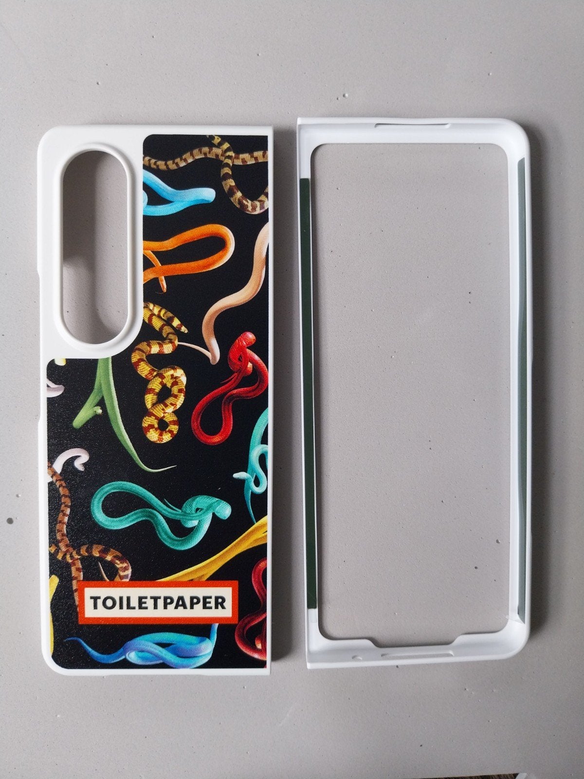 TOILETPAPIER X SAMSUNG for Galaxy Z Fold4, Ophalen of Verzenden, Nieuw, Hoesje of Tasje