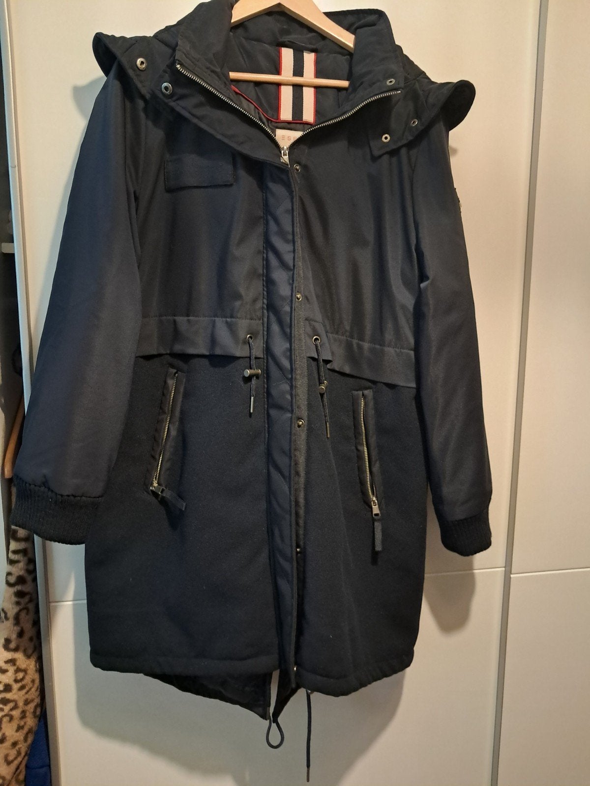 Nieuwstaat Esprit winterjas donkerblauw maat XL, Kleding | Dames, Jassen | Winter, Blauw, Maat 46/48 (XL) of groter, Ophalen of Verzenden