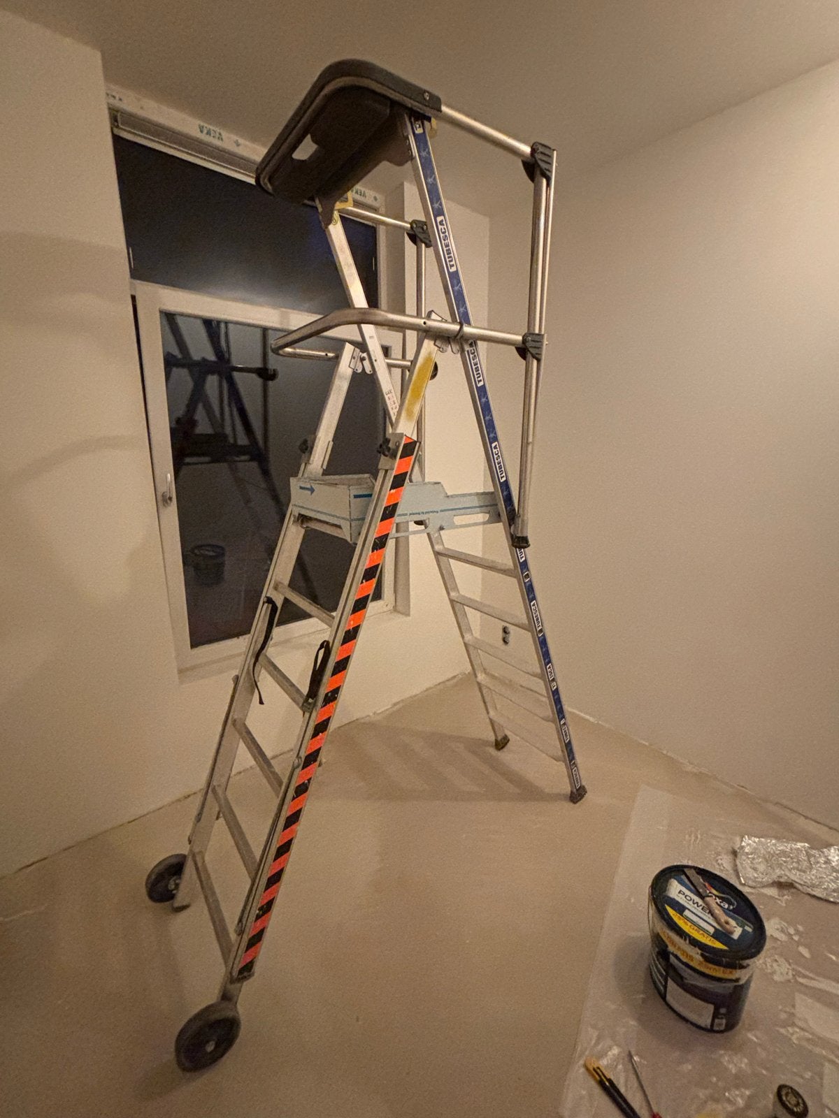 Tubesca Platform Magazijntrap Ladder, Ophalen, Gebruikt, Trap, Opvouwbaar of Inschuifbaar