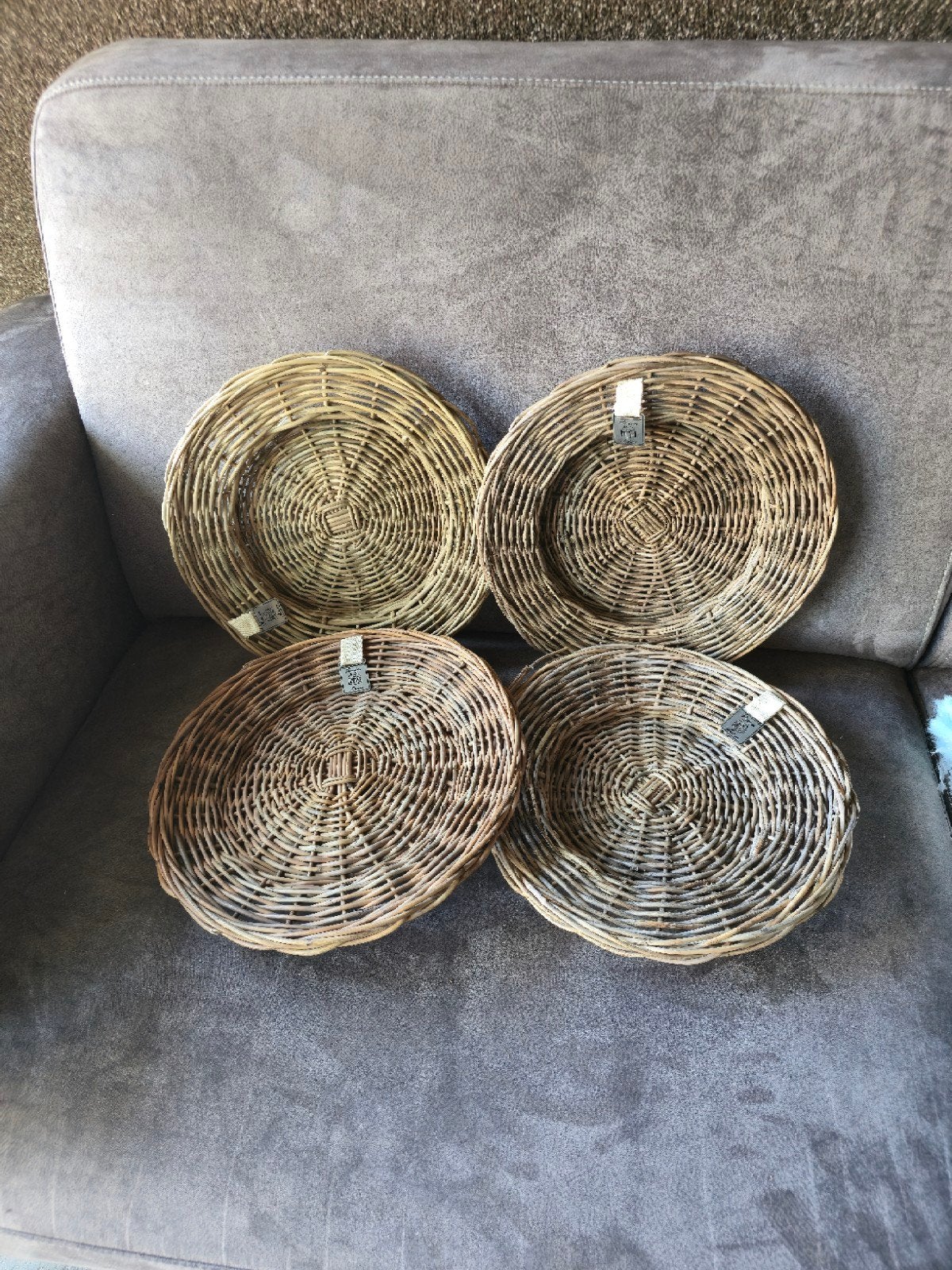 Riviera  maison Set van 4 rieten schalen/onderborden, Ophalen, Gebruikt, Gevlochten, Schaal