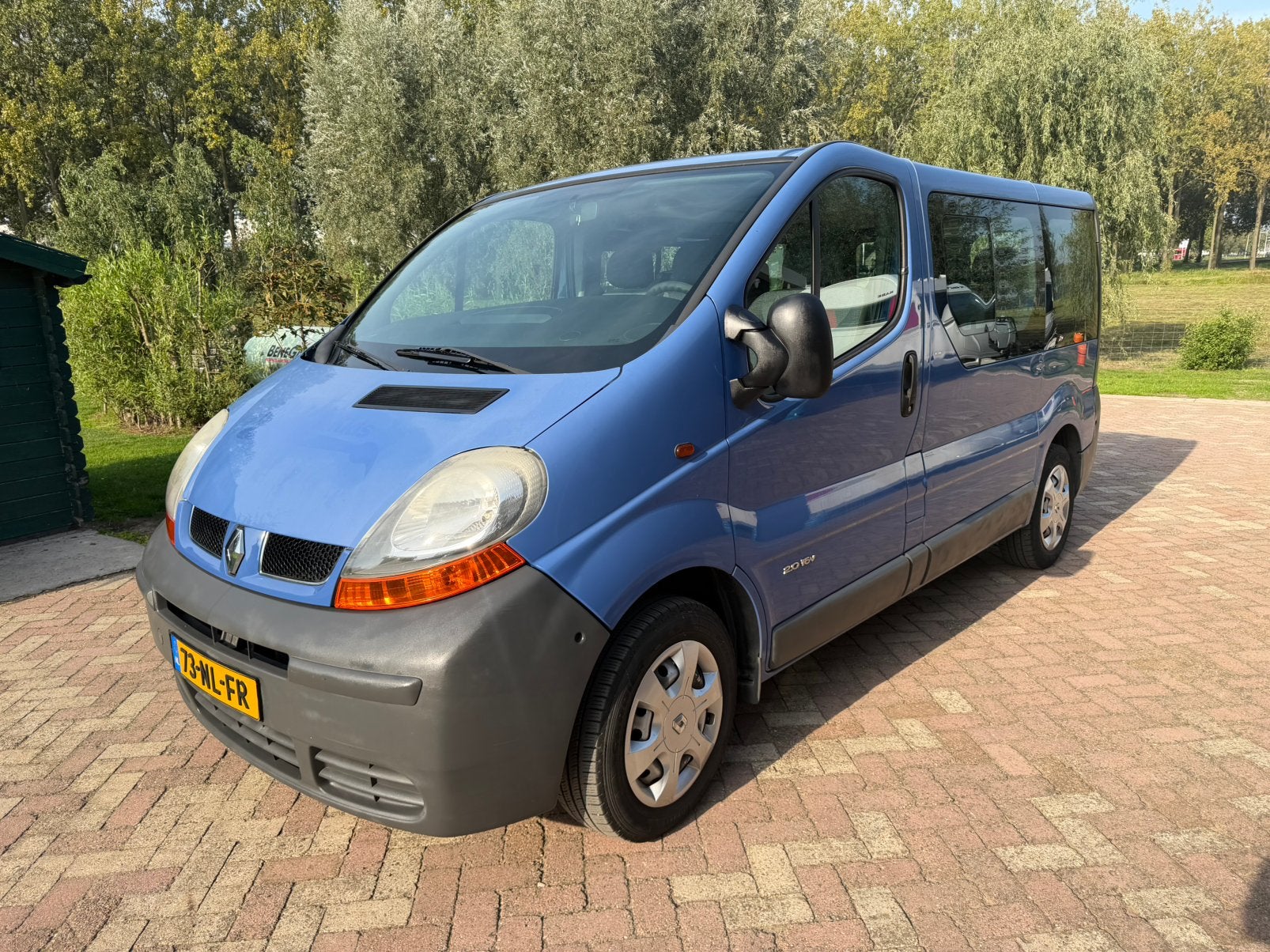 Renault Trafic 2.0 16V Combi T29 L1H1 9P 2003 Blauw, Voorwielaandrijving, 1998 cc, Stof, Zwart