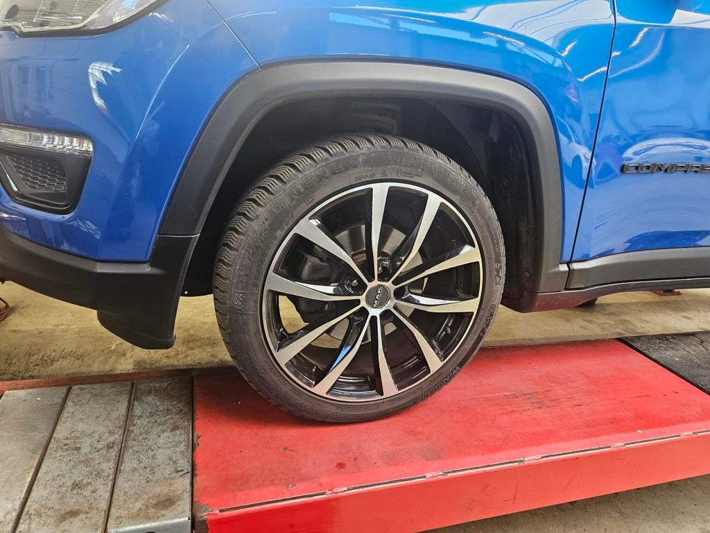 Te koop lichtmetalen velgen voor Jeep Compass, Gebruikt, 235 mm, All Season, Personenwagen