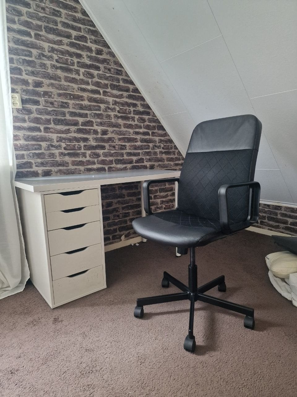 ikea bureautafel, Huis en Inrichting, Ophalen, Gebruikt, IKEA, Grijs