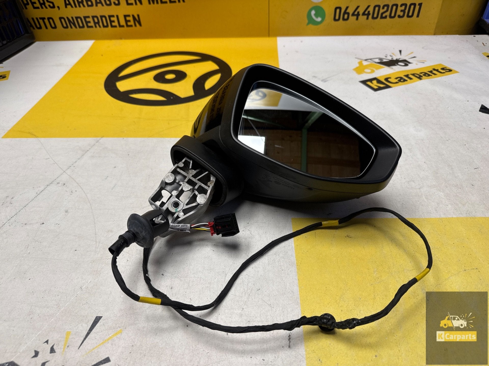 Buitenspiegel Rechts Audi A3 8V 2015-2019 MR320308 6pin A046, Info@fabrikant.eu, Fabrikantstraat 1
1000 AA  Amsterdam, NL, Fabrikant BV