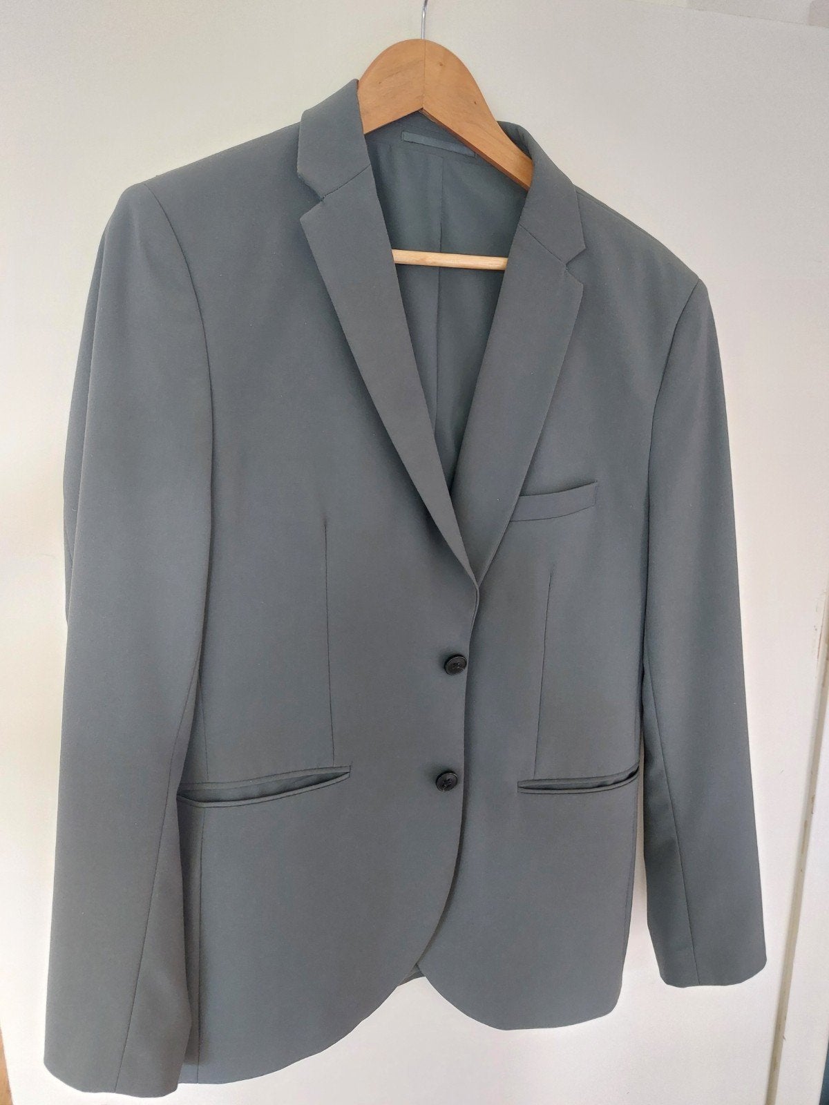 WE Herenpak - Grijs groen - Maat 48/50 (M), Kleding | Heren, Kostuums en Colberts, WE, Maat 48/50 (M), Ophalen of Verzenden, Zo goed als nieuw