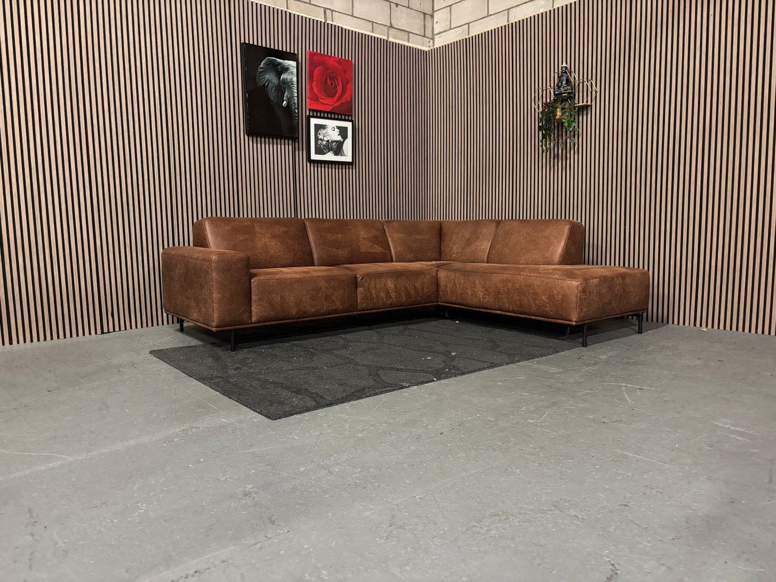 GRATIS LEVERING Hoekbank Cognac 280x215 GEREINIGD, Huis en Inrichting, 250 tot 300 cm, Hoekbank, Kunststof, Ophalen of Verzenden