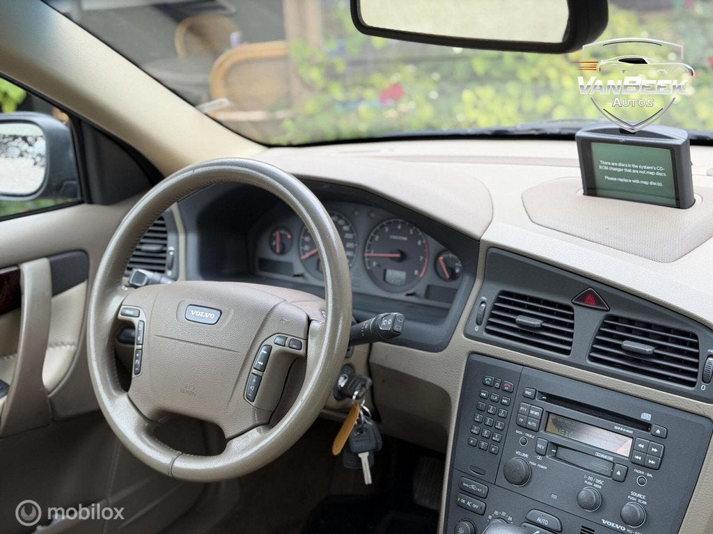 Volvo V70 2.4 T AWD Xc Apk Airco, Auto's, Volvo, Automaat, Electronic Stability Program (ESP), Bruin, V70