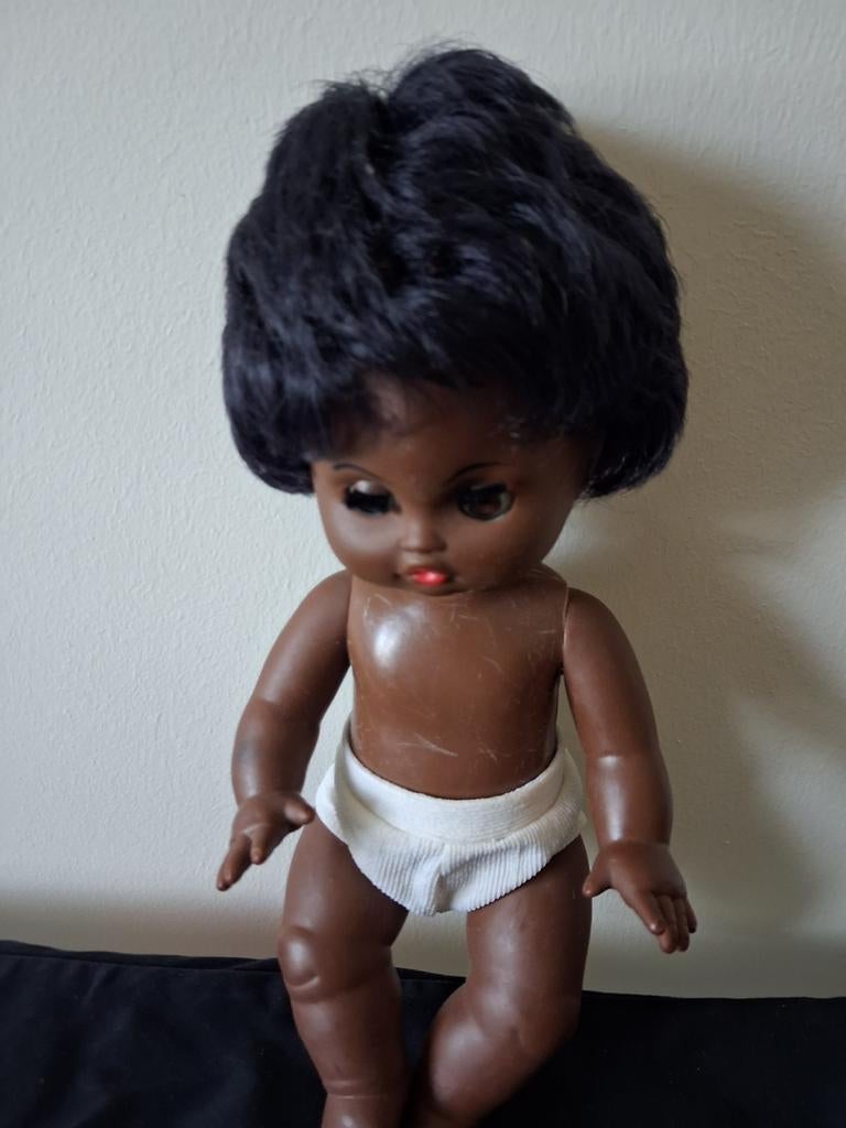 Vintage Zwarte Babypop Jaren '60 - Vinyl/Hard Plastic, Ophalen of Verzenden, Gebruikt, Babypop