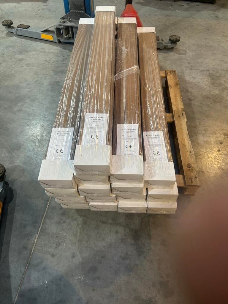 Ayous Triple Gevelbekleding thermowood, Doe-het-zelf en Verbouw, Hout en Planken, Ophalen, Minder dan 25 mm, Nieuw, Plank
