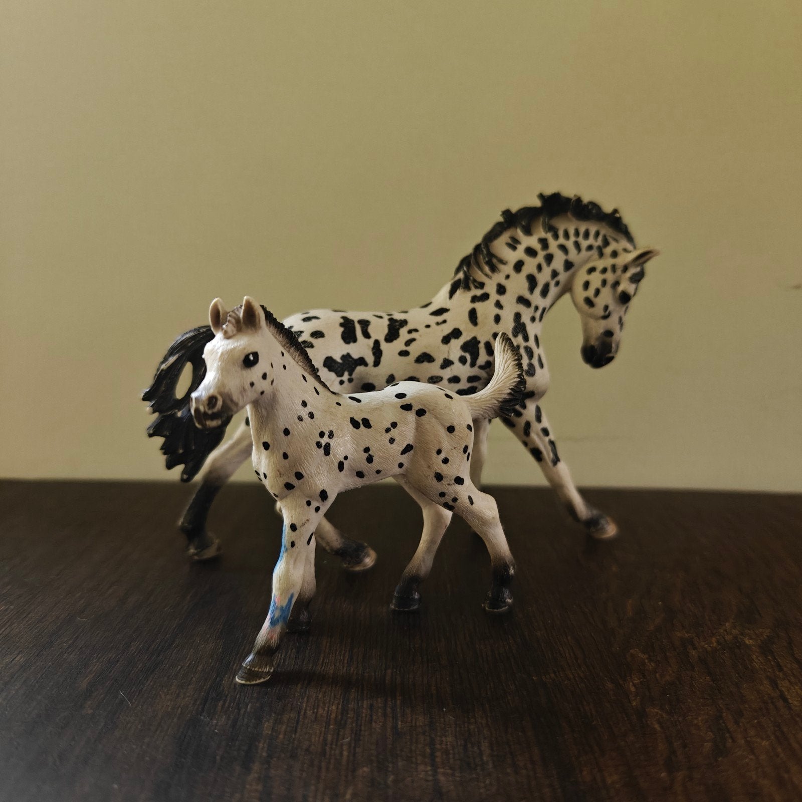 Schleich paarden: merrie en veulen (Appaloosa), Ophalen of Verzenden, Gebruikt, Jongen of Meisje