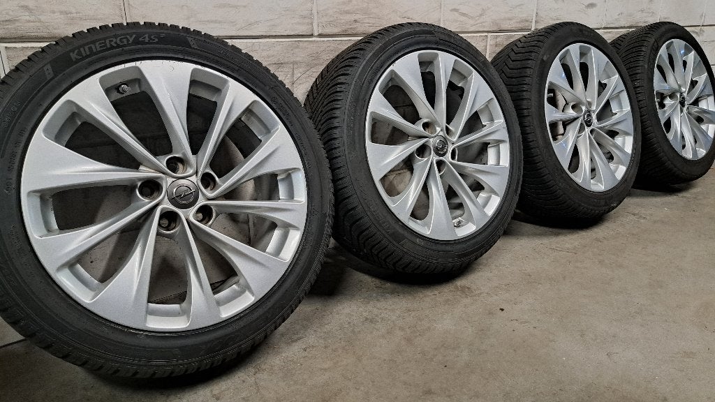 Lichtmetalen velgen Astra K Astra J Ampera Cruze 225/45/17, Auto-onderdelen, Gebruikt, Banden en Velgen, 17 inch, Ophalen of Verzenden