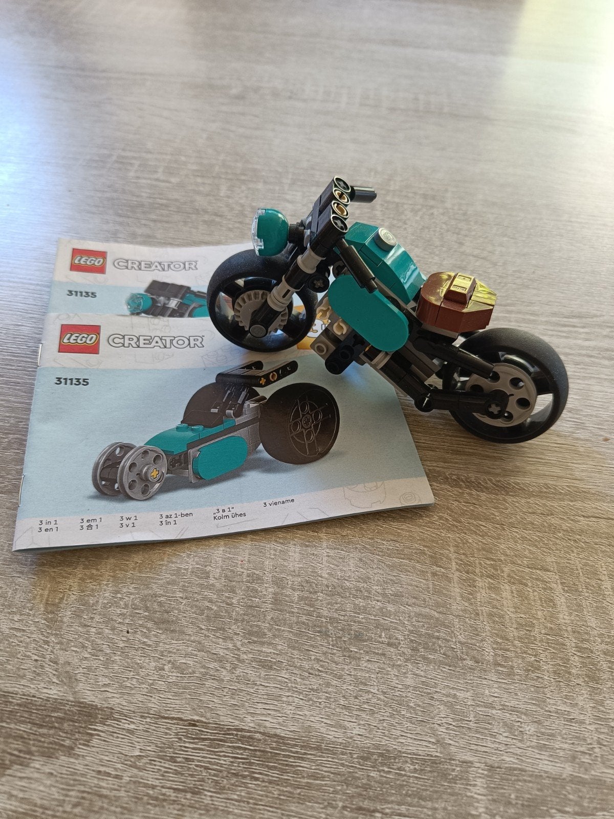 LEGO Creator 31135 3-in-1 Motorfiets, Ophalen of Verzenden, Zo goed als nieuw