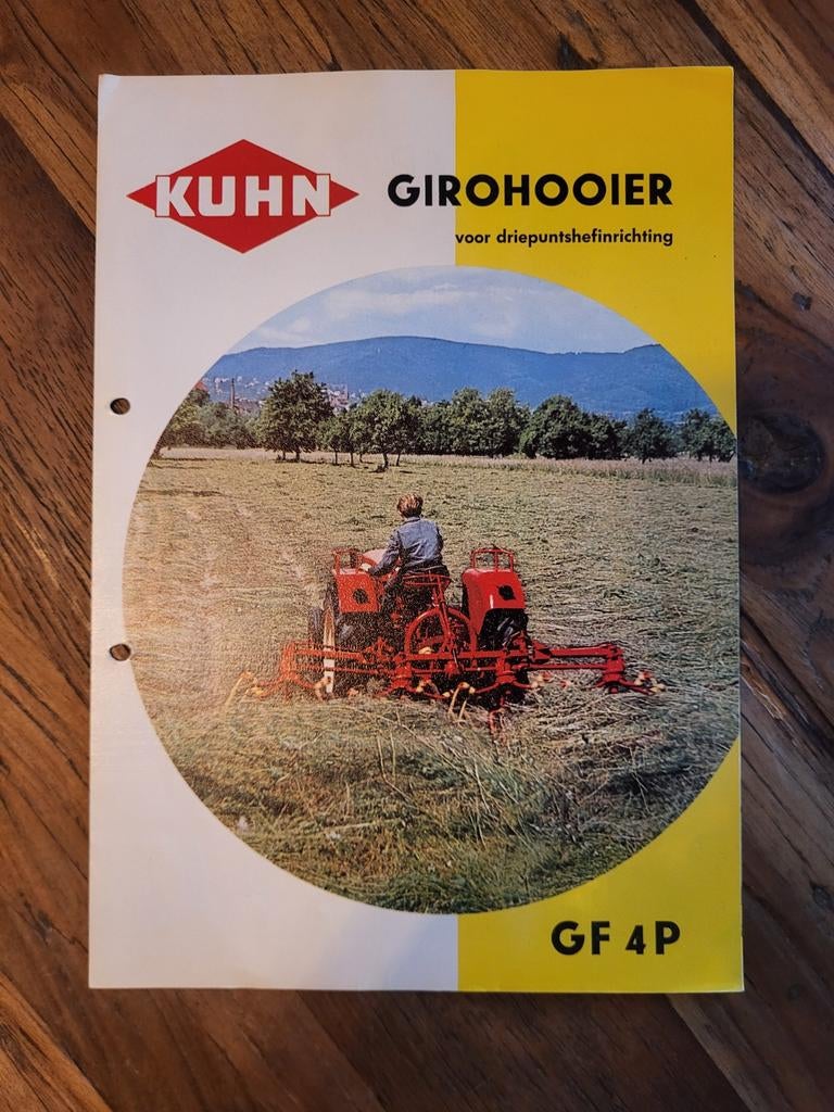 tractor folder Kuhn GIROHOOOIER GF 4 P, Ophalen of Verzenden, Zo goed als nieuw