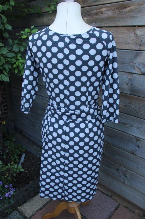 Jurk grijs Moq mt 38 travel Vaste prijs, Kleding | Dames, Jurken, Maat 38/40 (M), Moq, Ophalen of Verzenden, Zo goed als nieuw