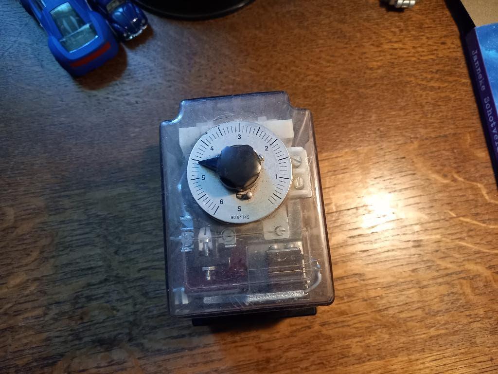 vintage tijd relais regelbaar, Hobby en Vrije tijd, Ophalen of Verzenden, Gebruikt