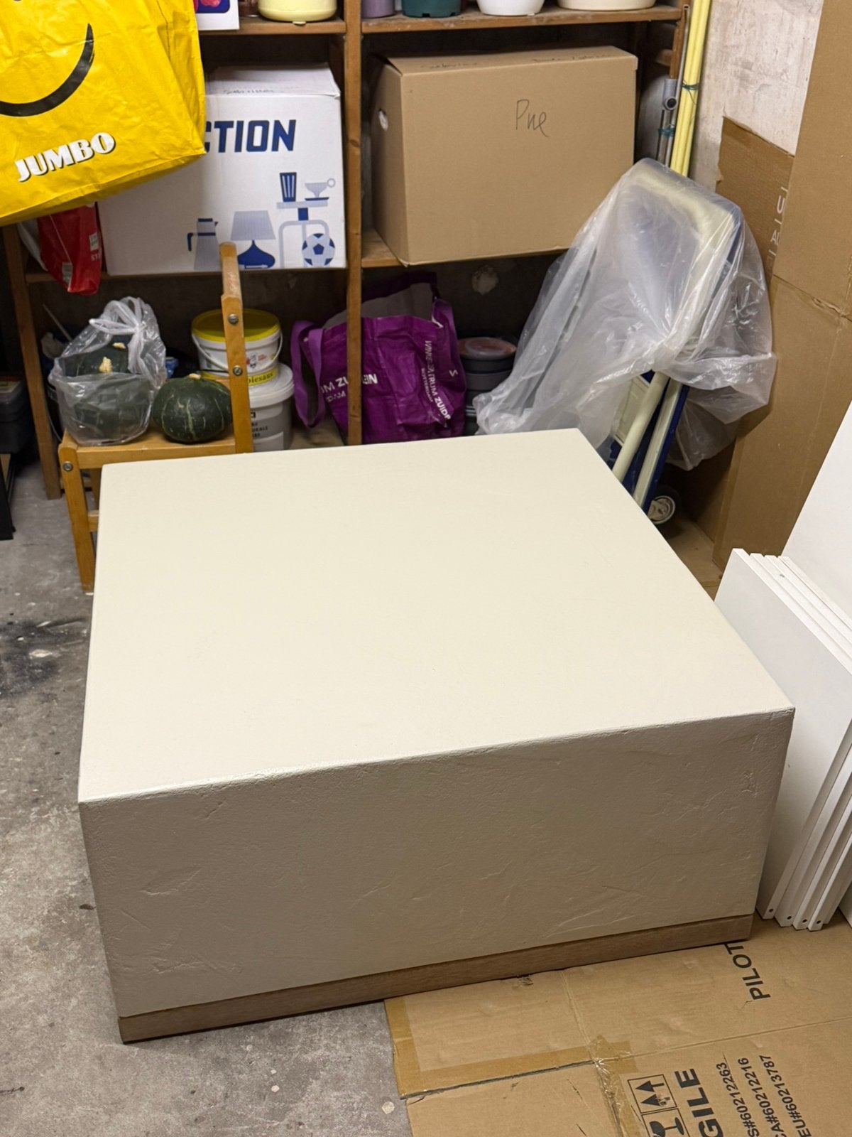 Beige salontafel / beton cire salontafel, Ophalen, 50 tot 100 cm, 50 tot 100 cm, Zo goed als nieuw