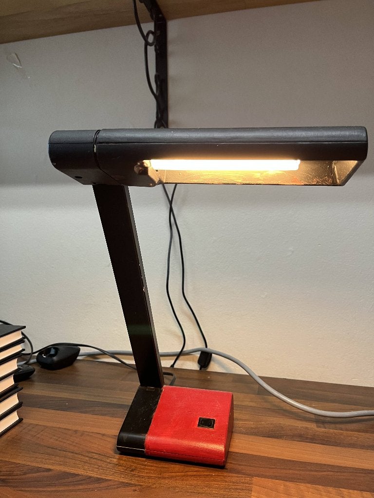 Vintage Bureaulamp Zwart/Rood - 35 cm hoog, Gebruikt, Vintage, Met schakelaar, Ophalen of Verzenden