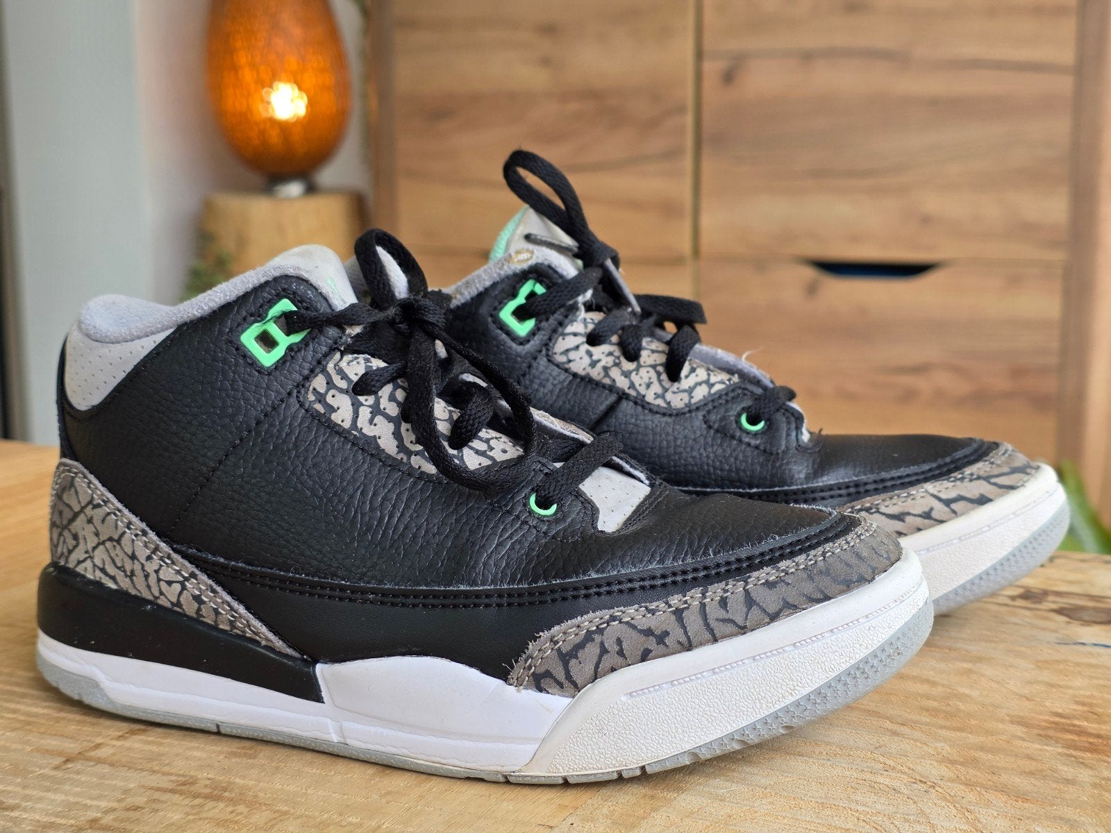 Nike Air Jordan 3 maat 35, gedragen, Gebruikt, Jongen of Meisje, Schoenen, Ophalen of Verzenden