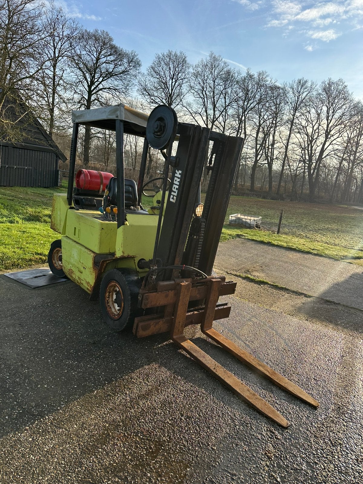 Clark gpm25 gas heftruck, Ophalen of Verzenden, LPG, Heftruck