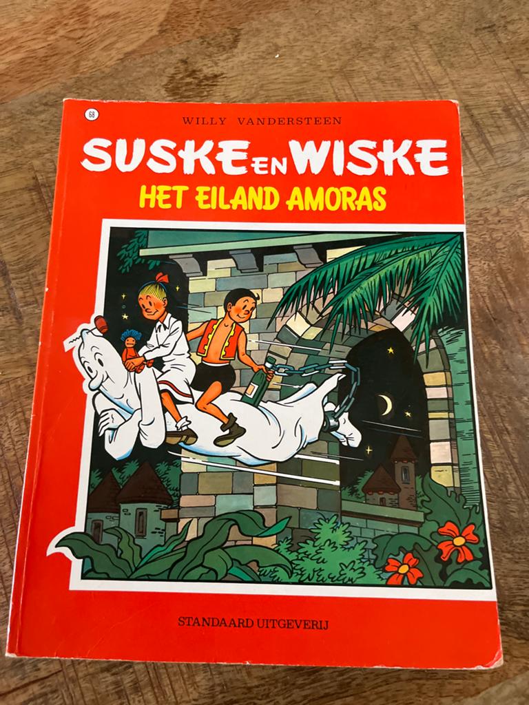 Suske en Wiske - Het Eiland Amoras (nr. 68), Boeken, Stripboeken, Eén stripboek, Ophalen of Verzenden, Zo goed als nieuw