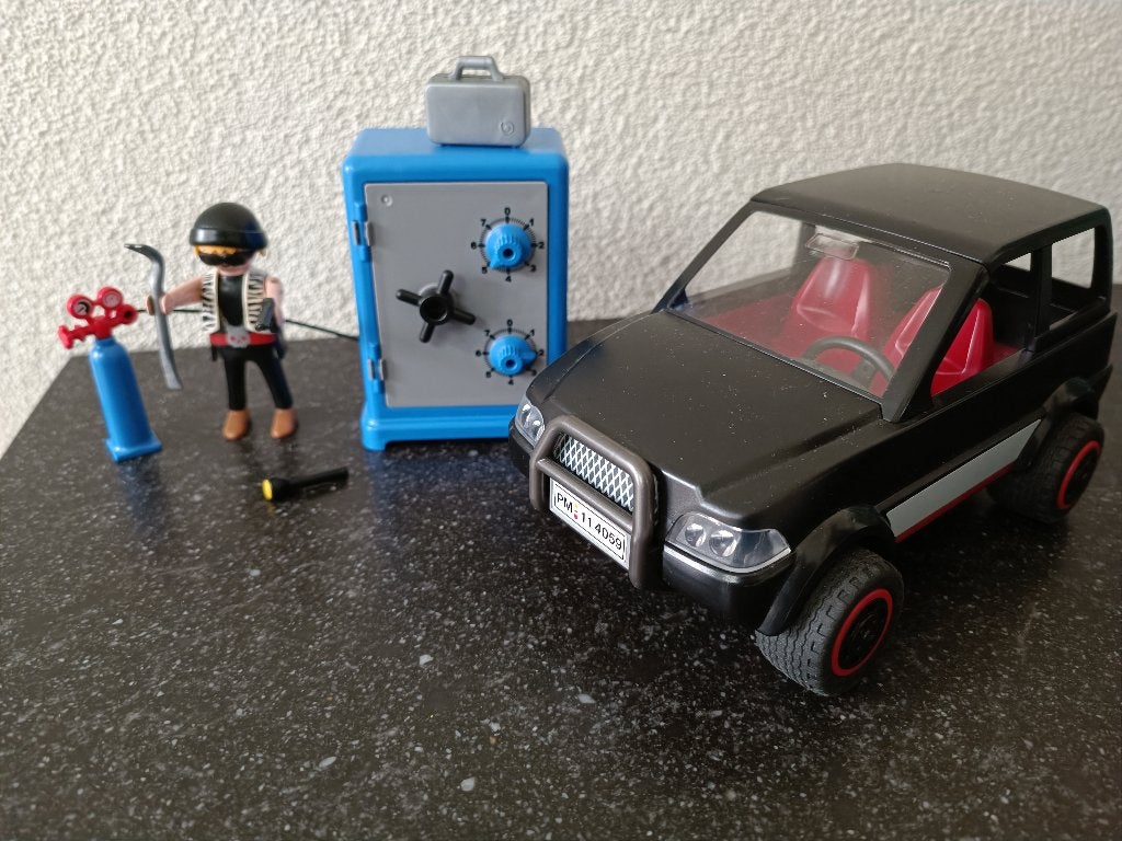 Playmobil City Action Boevenauto met kluis, Complete set, Voertuig, Ophalen of Verzenden, Zo goed als nieuw