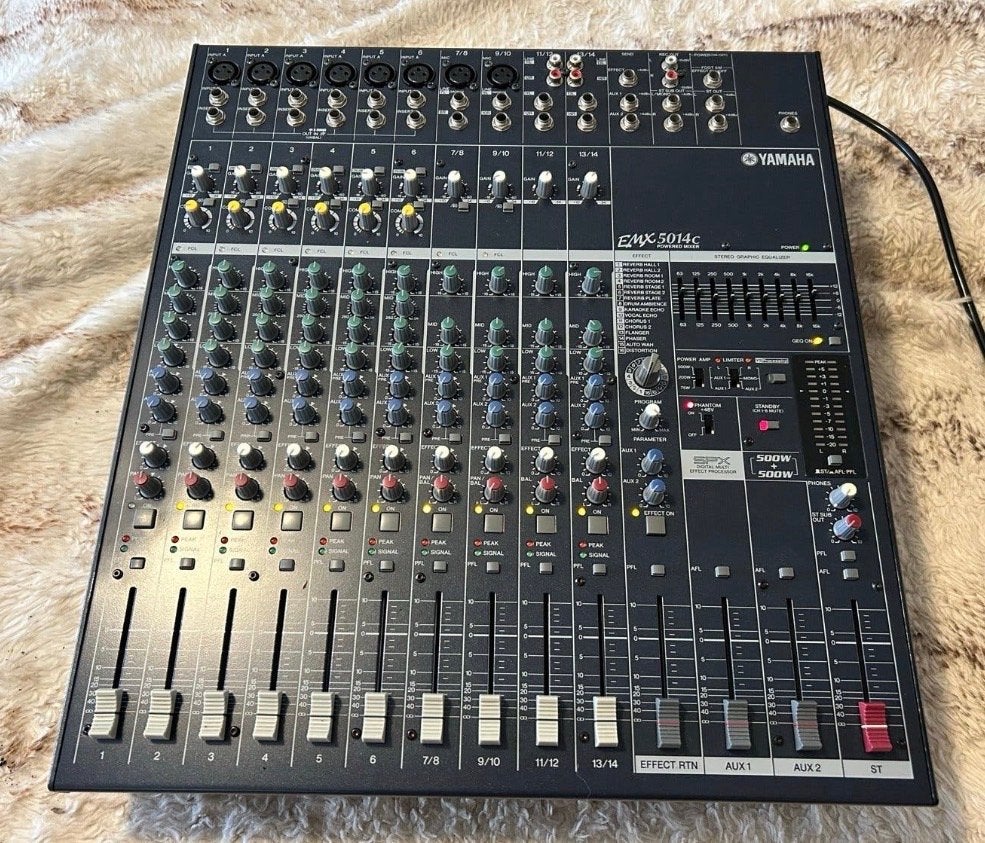 Yamaha EMX5014C Powered Mengpaneel - Zo goed als nieuw, Muziek en Instrumenten, Mengpanelen, Ophalen, Zo goed als nieuw, 10 tot 20 kanalen