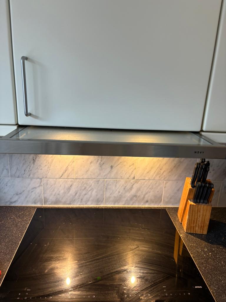 Afzuiging Novy, Huis en Inrichting, Ophalen, Zo goed als nieuw, Minder dan 10 m², Laminaat