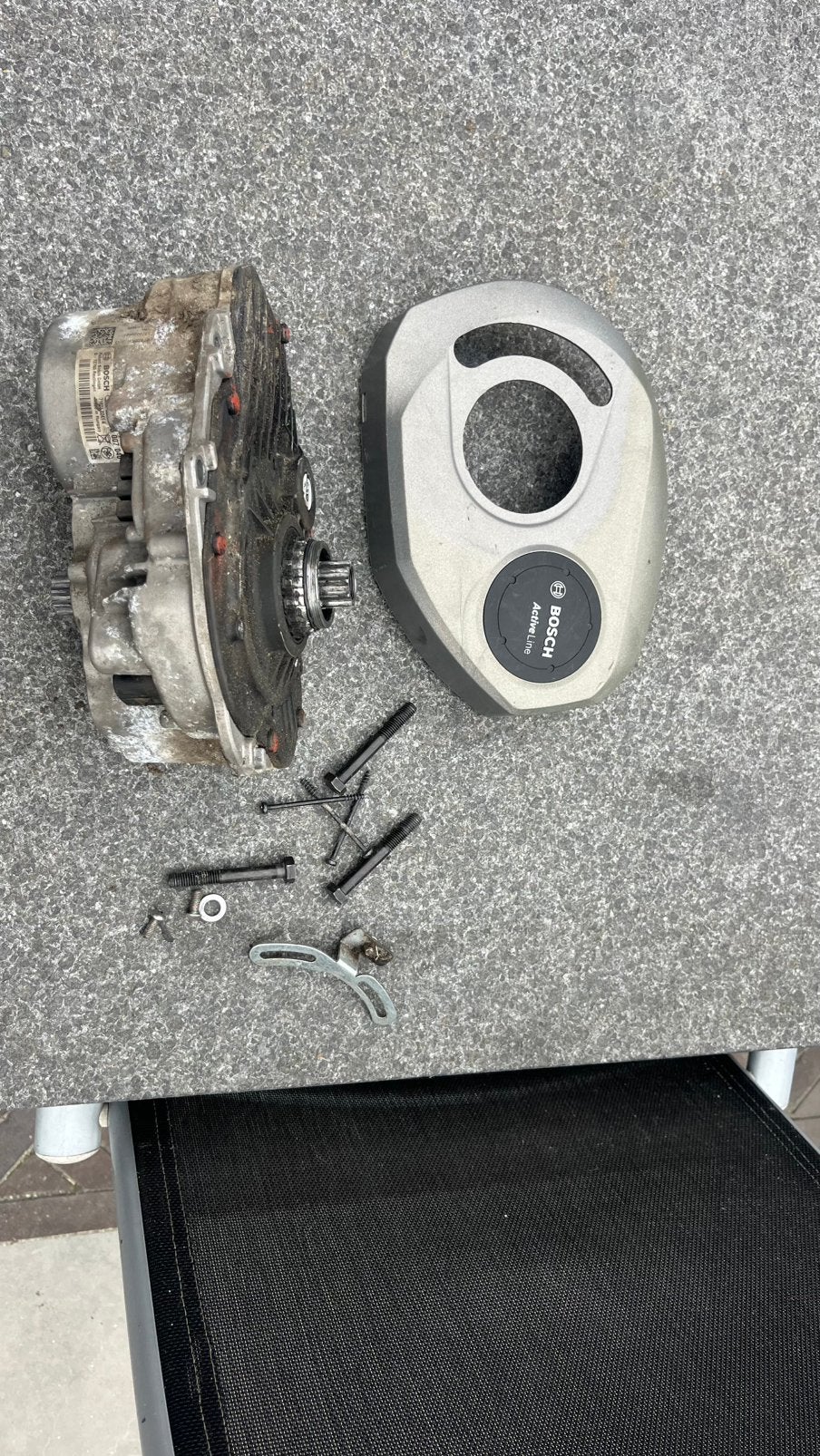 Bosch middenmotor Active line  (tandwiel defect), Ophalen, Zo goed als nieuw