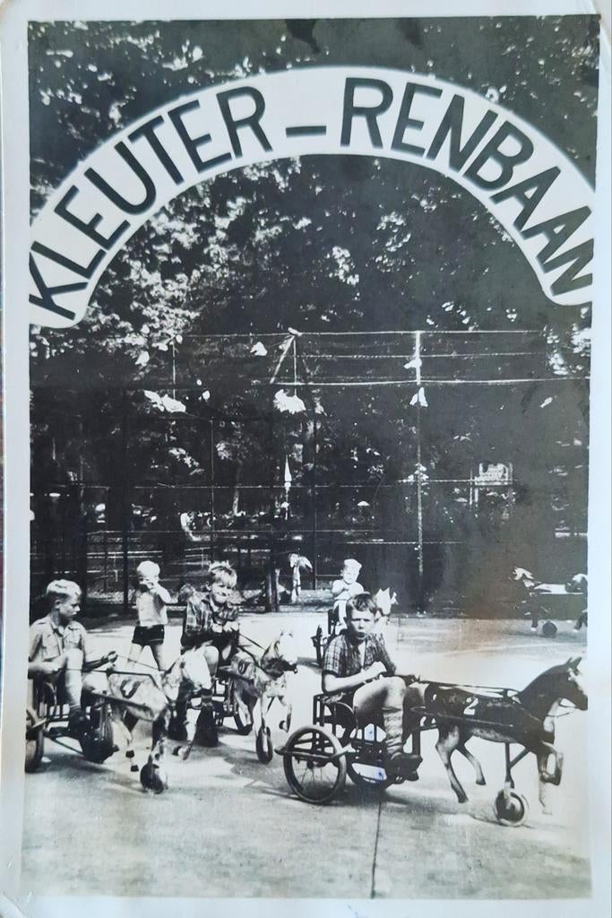 Fotokaart Naarden - Oud Valkeveen - Kleuter Renbaan - 1957, Ophalen of Verzenden, 1940 tot 1960, Gelopen, Noord-Holland