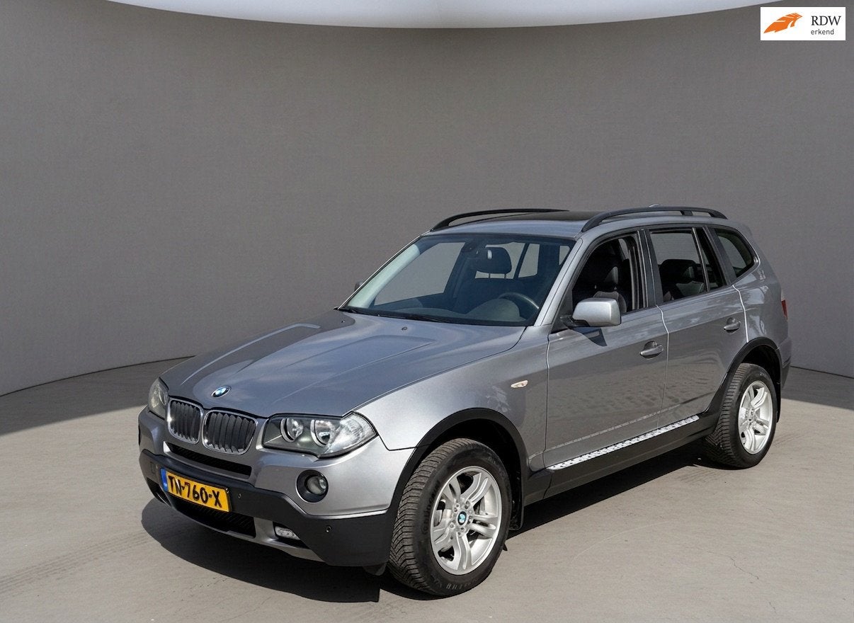BMW X3 2.0i Business Line, trekhaak, nieuwe apk keuring, Auto's, BMW, 4 cilinders, 150 pk, Bedrijf, Handgeschakeld