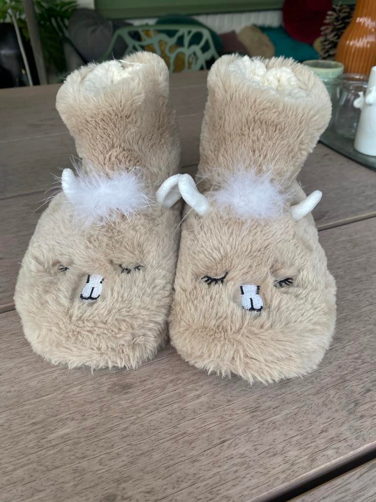 Alpaca’s sloffen, Ophalen of Verzenden, Zo goed als nieuw, Jongen of Meisje, Overige typen