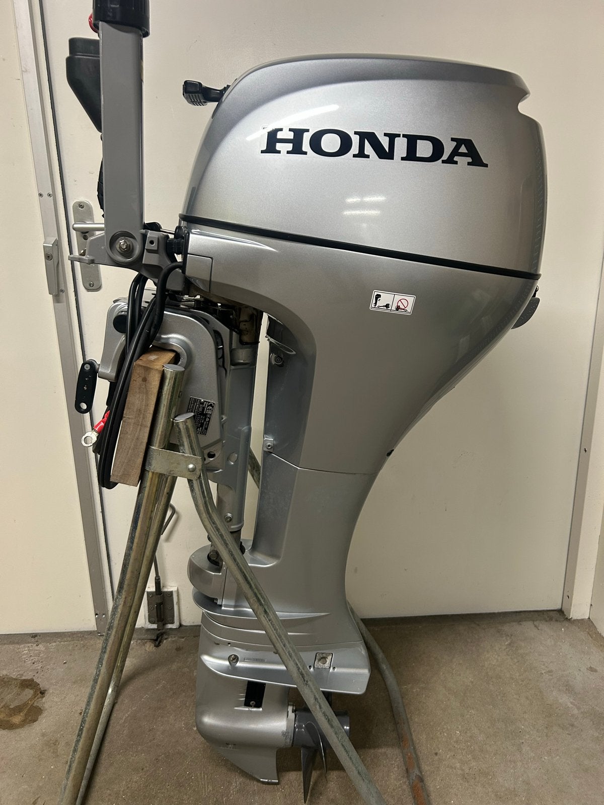 Honda 20 pk Power Thrust buitenboordmotor, Watersport en Boten, Buiten- en Binnenboordmotoren, Ophalen, 10 tot 30 pk, Zo goed als nieuw
