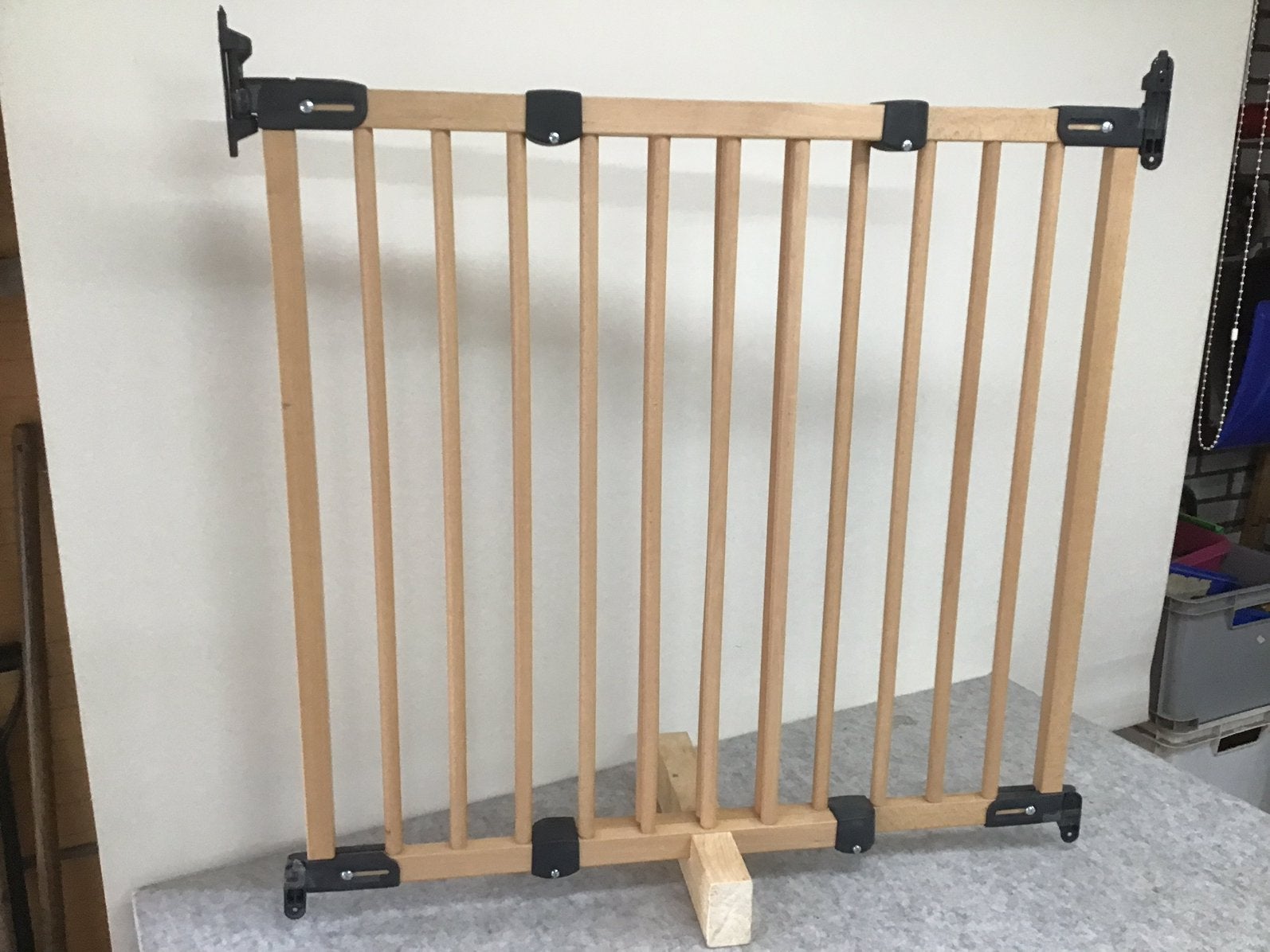 Houten  Trap /deurhekje, Ophalen, 100 tot 115 cm, Zo goed als nieuw, Schroefhekje